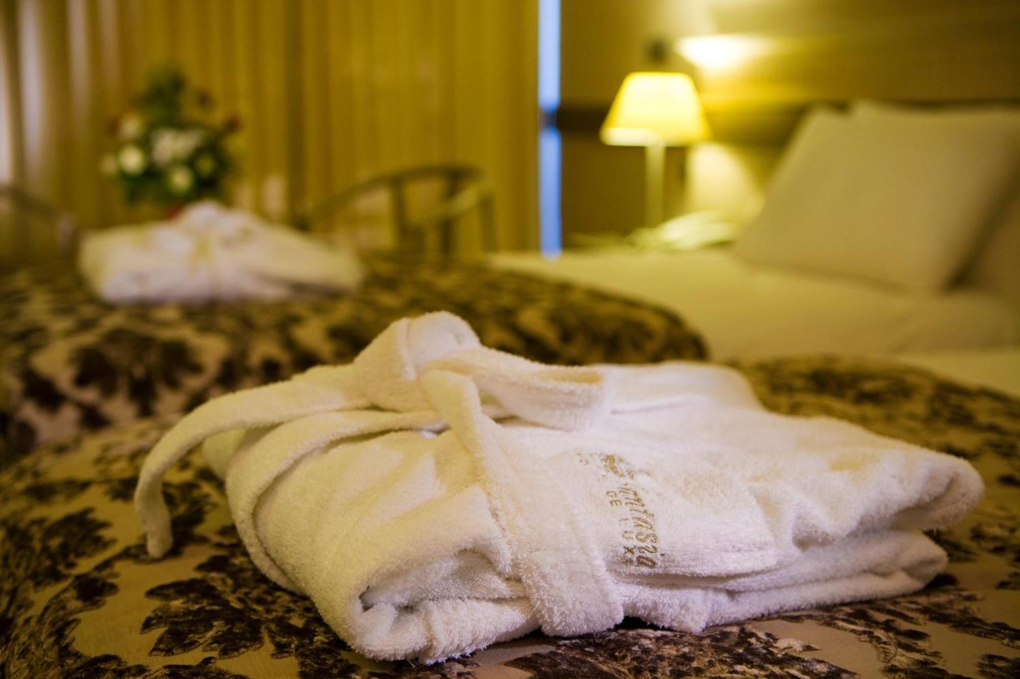 Fantasia Deluxe Hotel Kusadası Kültér fotó