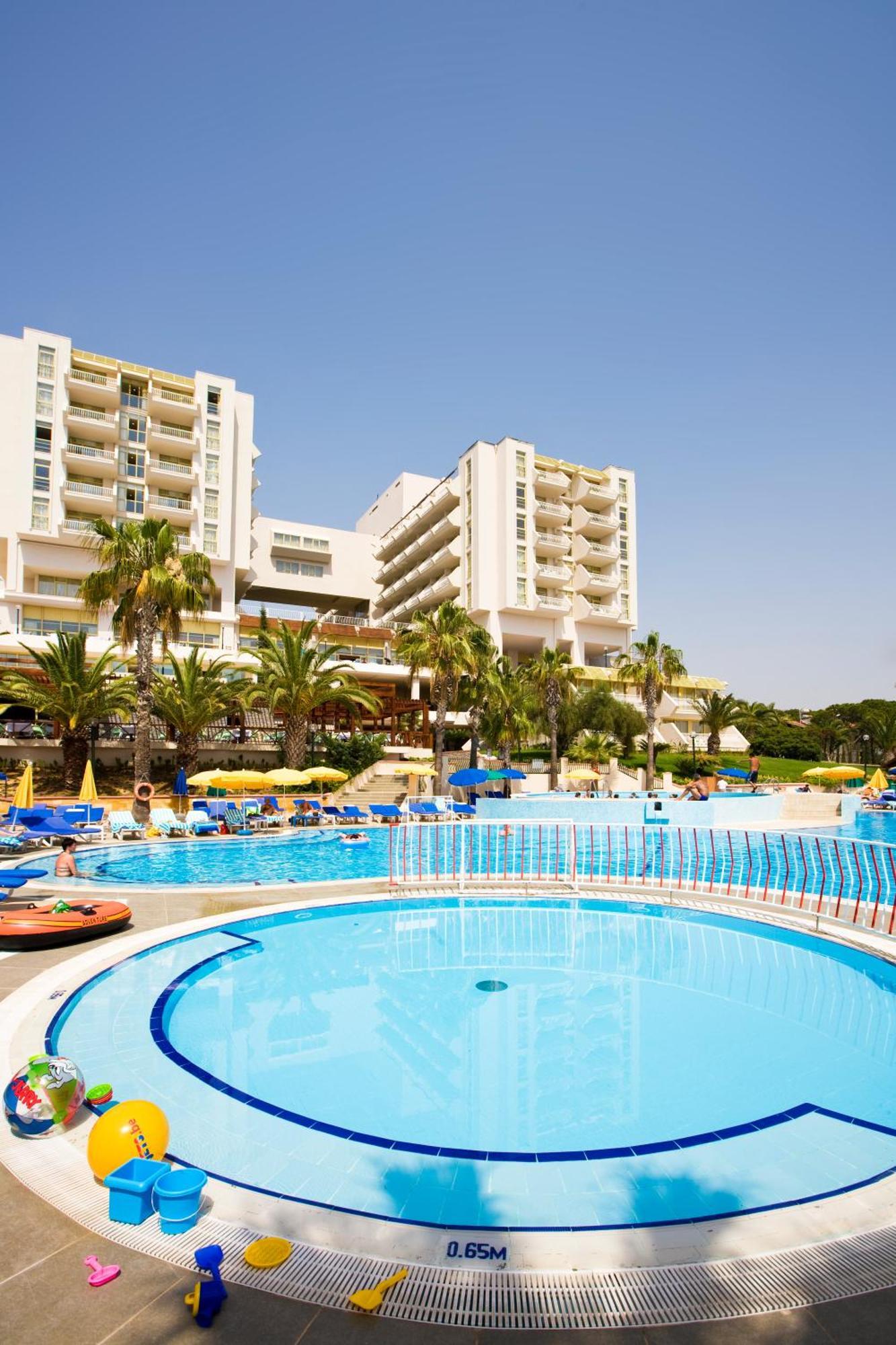 Fantasia Deluxe Hotel Kusadası Kültér fotó