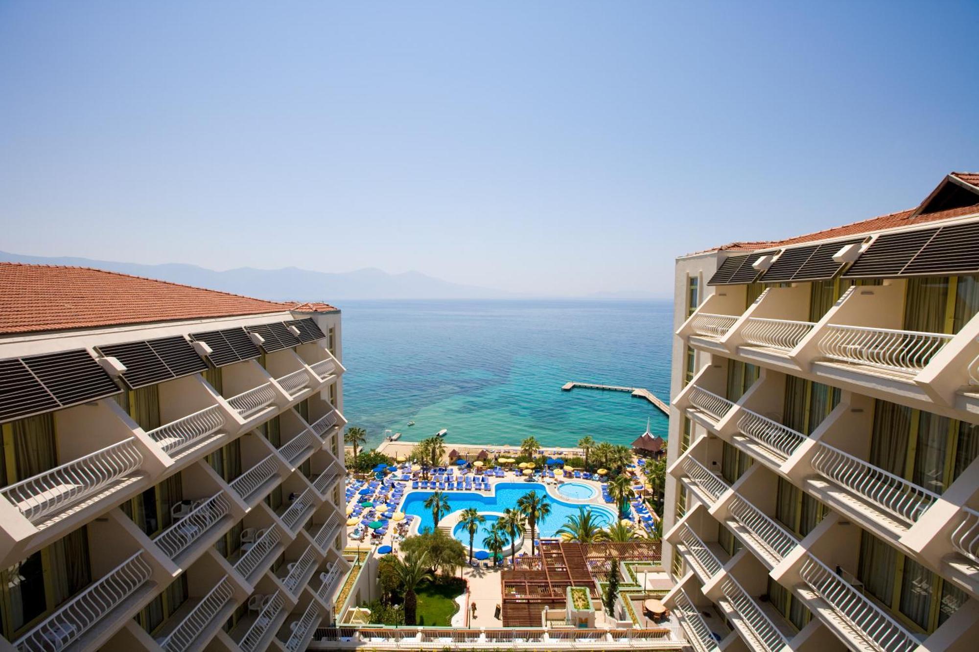 Fantasia Deluxe Hotel Kusadası Kültér fotó