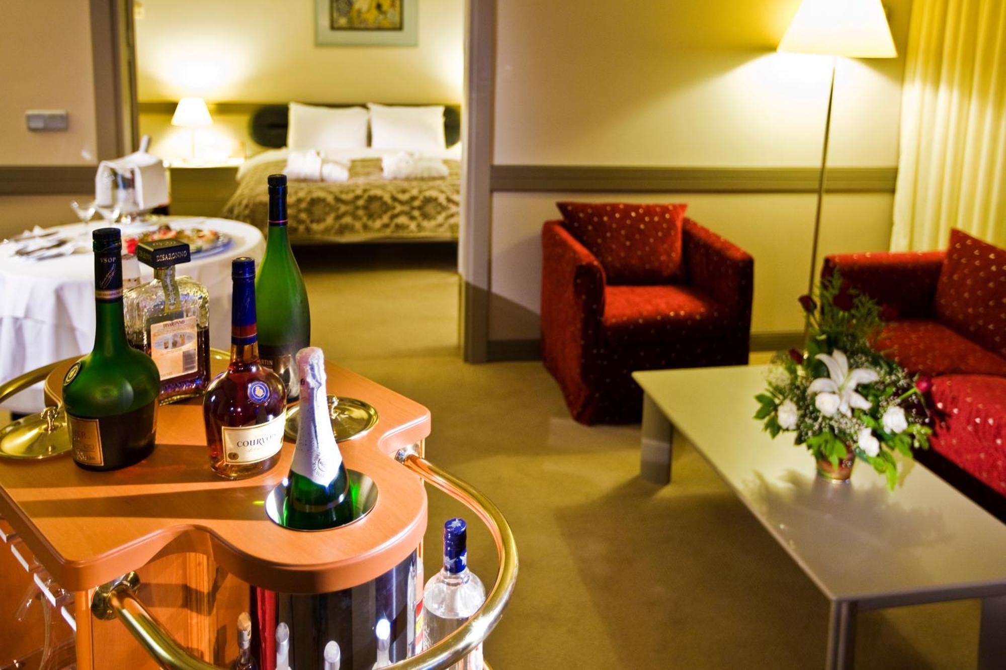 Fantasia Deluxe Hotel Kusadası Kültér fotó
