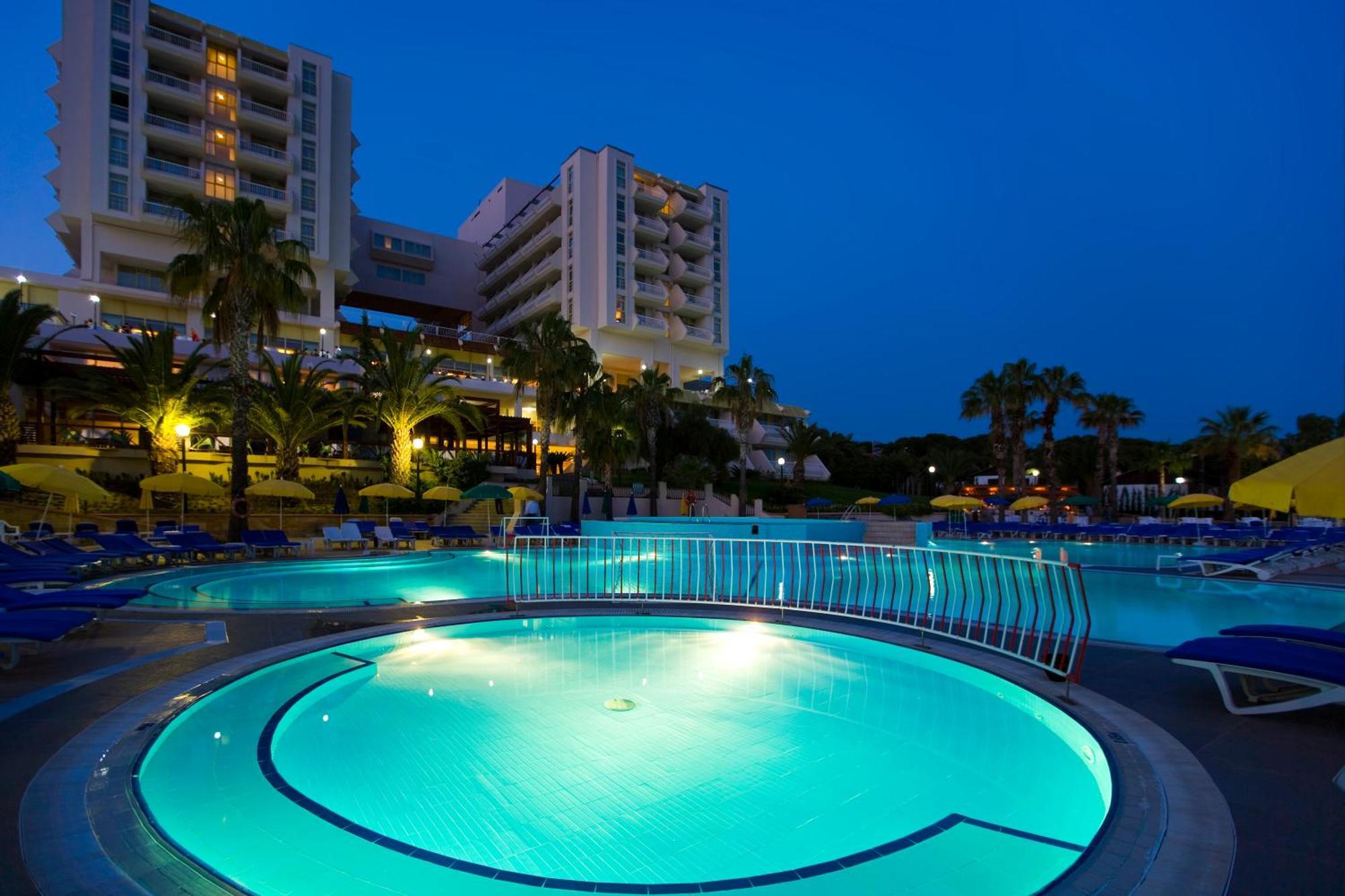 Fantasia Deluxe Hotel Kusadası Kültér fotó